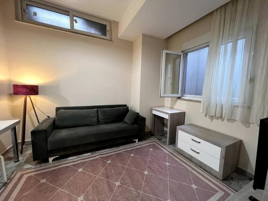 Basement Floor, Konforlu, Ferah, Genis 1+1 '24' Daire Antalya